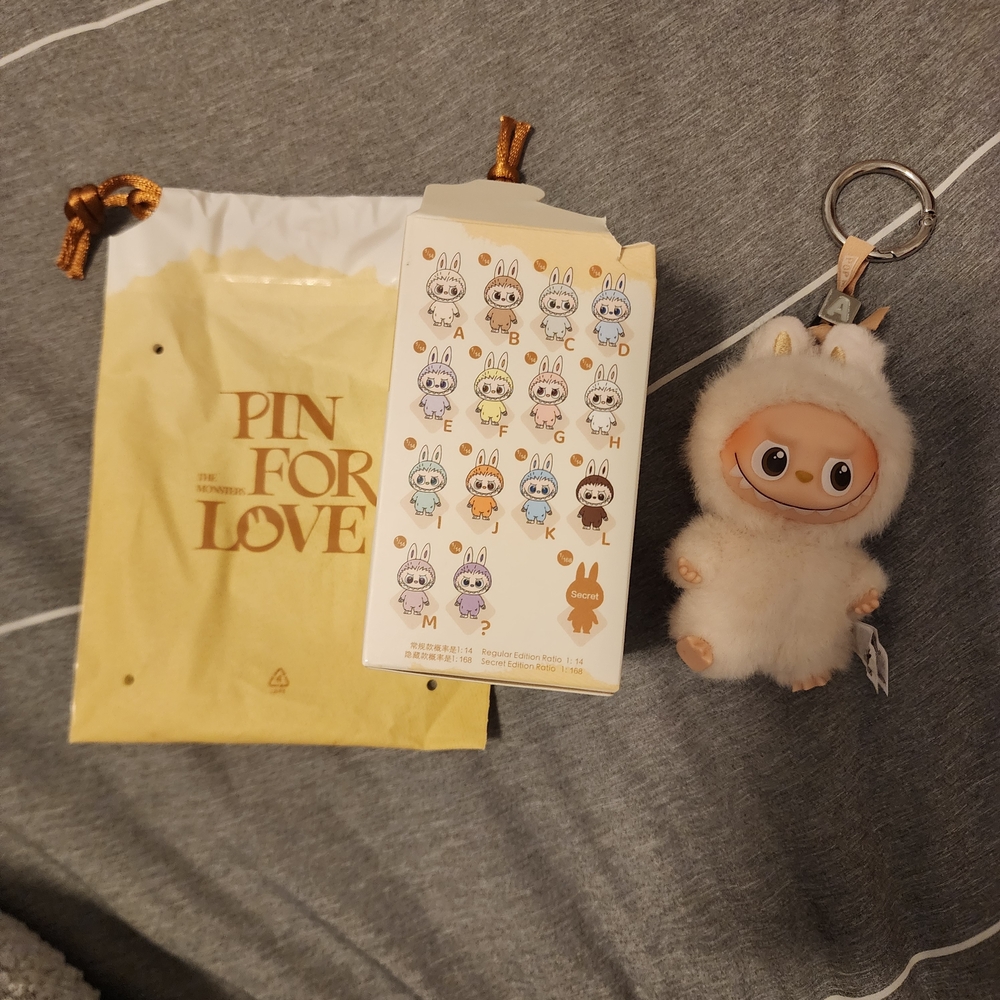 POP MART, The Monsters -Pin For Love Series Plush Keychain Labubu Doll, #A